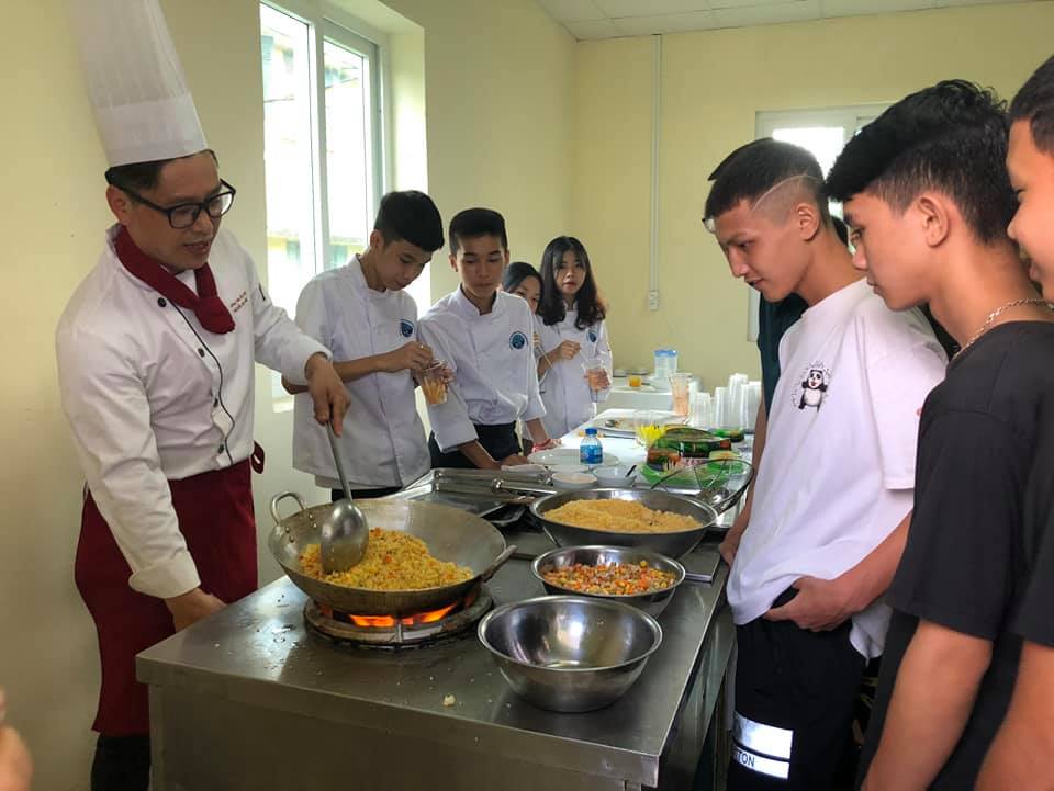 MỘT NGÀY TRẢI NGHIỆM HCTF THÁNG 6.2020